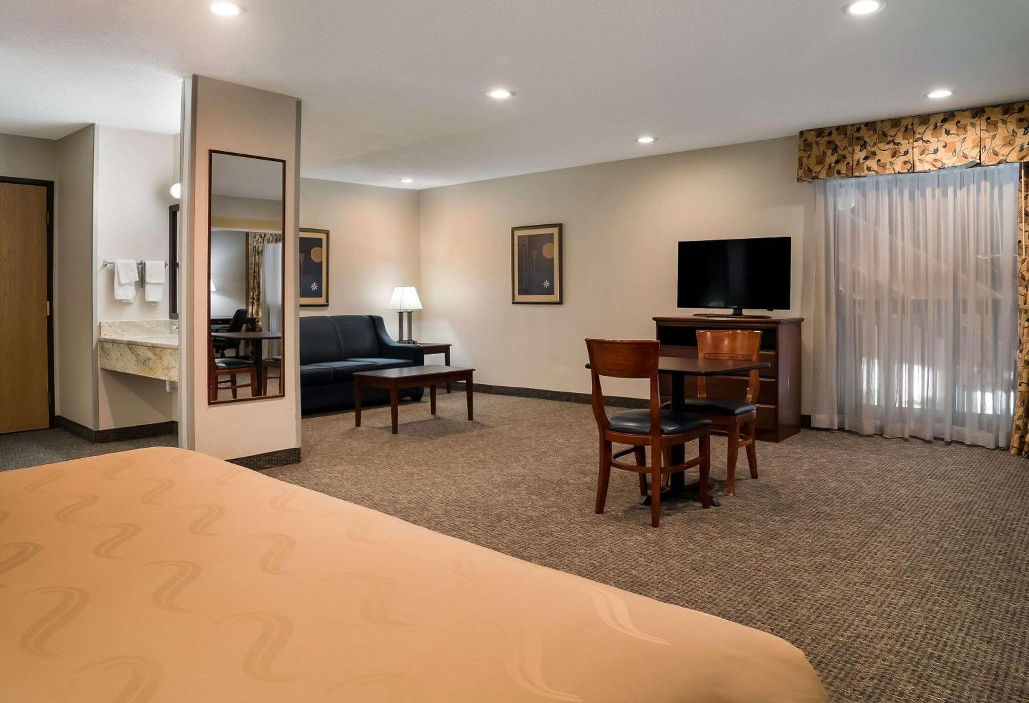 Quality Inn Grand Blanc - Flint South Zewnętrze zdjęcie