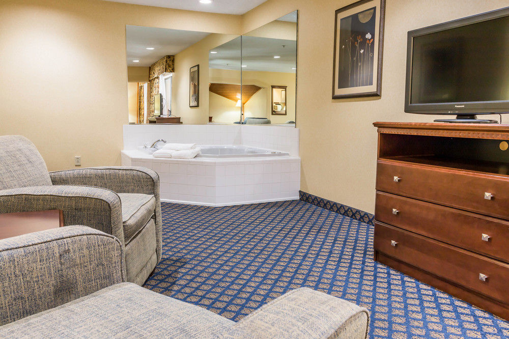 Quality Inn Grand Blanc - Flint South Zewnętrze zdjęcie